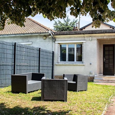 Ferienwohnung Maisonnette Avec Jardin, Parc Du Chene Bron Exterior foto